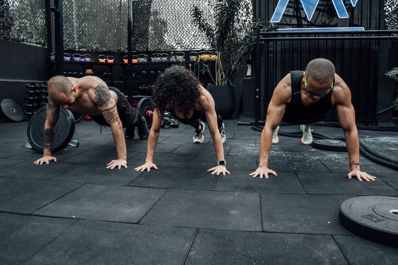 pay less gain more hustle fitness belfast small group personal training hustle fitness east belfast west belfast
